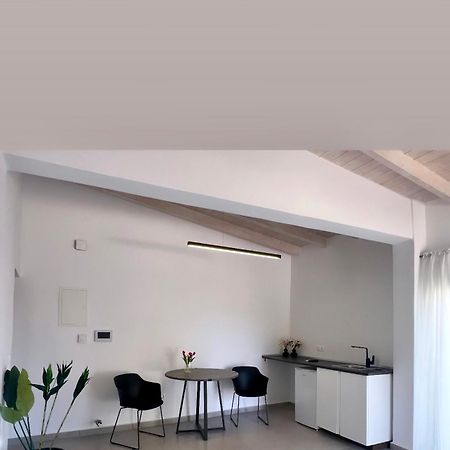 Abuelo Apartment II Артемида Екстериор снимка