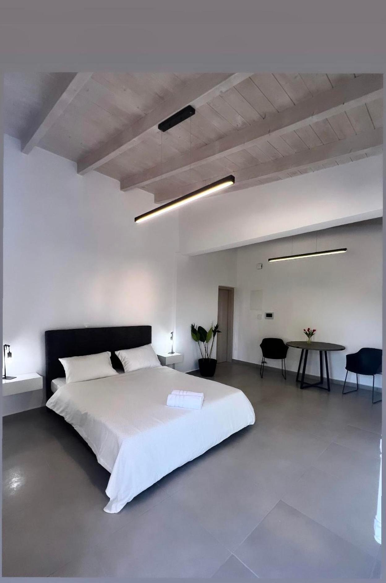 Abuelo Apartment II Артемида Екстериор снимка
